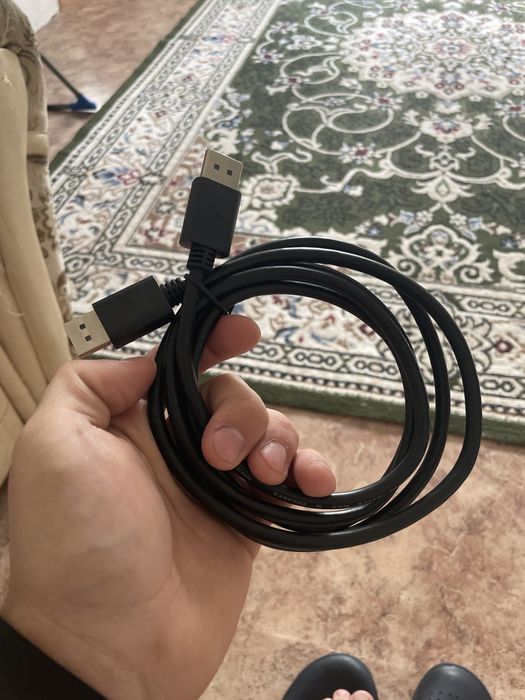 Продам display port новый