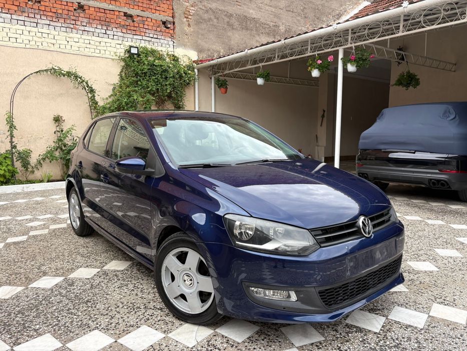 VOLKSWAGEN Polo 2010 — imagine 2