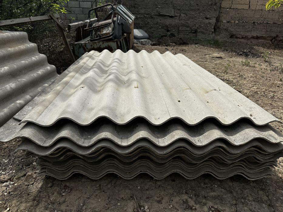 Шифер продам есть штук 25