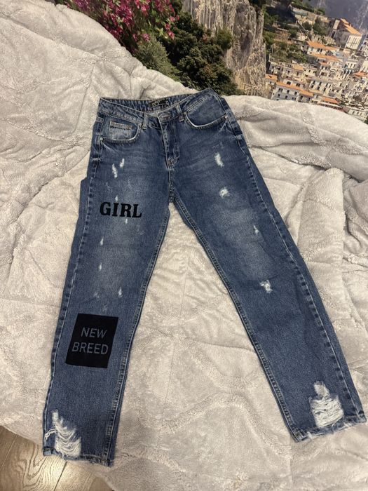 Продавам тези дънки всички са носени около 2 3 пъти едното е панталон