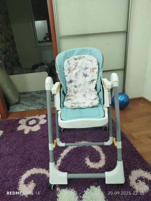 Стул для кормления