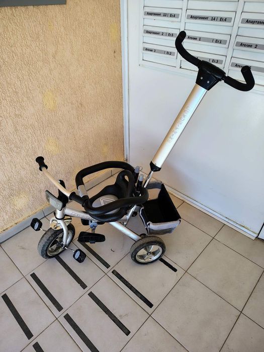 Триколка Lexus trike