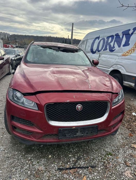 Jaguar F-pace 3.0d 300кс 2018г код на двигателя 306DT ягуар ф-пейс 2018г