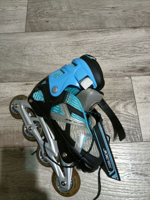 Продаю роликовые коньки