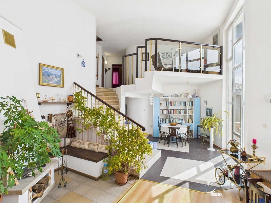 Продава се Къща в Годеч - 290 кв.м за 1363 €/кв.м - Снимка #8