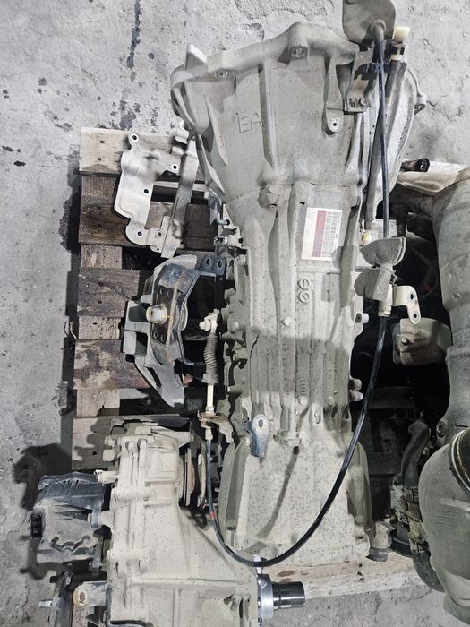 Скоростна кутия за Toyota Hilux 2.8d 2017г