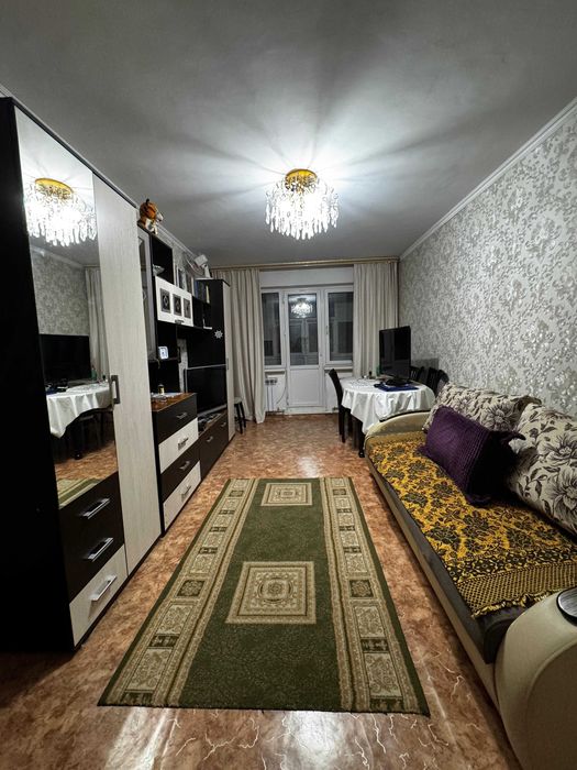 Продам 2х комн кв 5мкр Тургенева