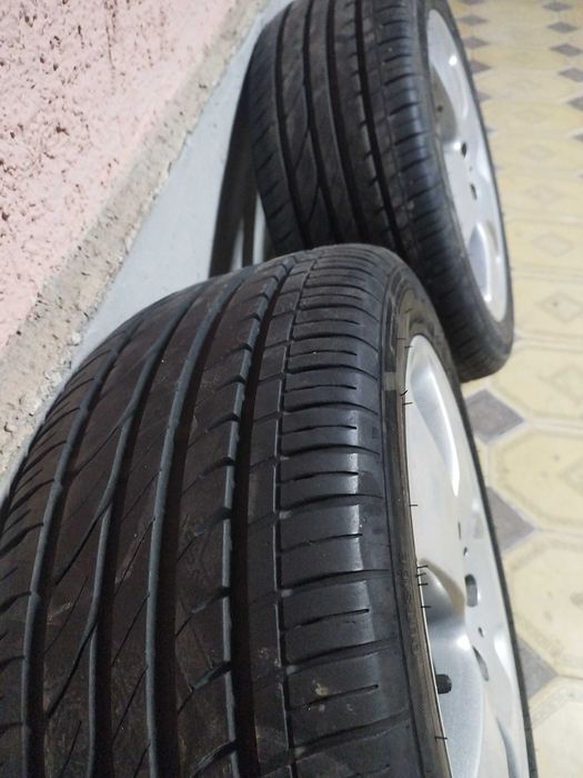 Диск с резиной на мерс