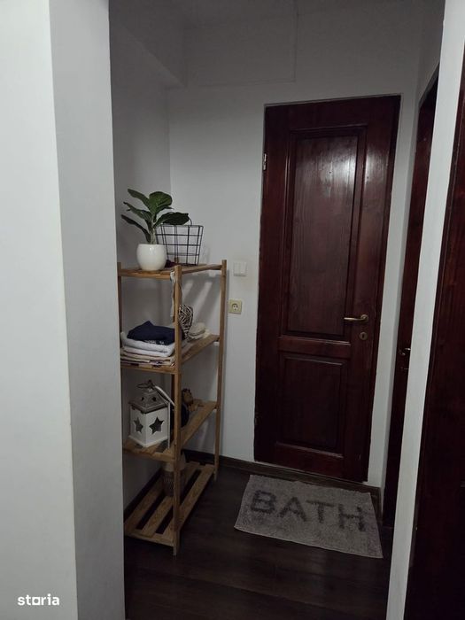 3 camere Trivale , Decomandat / Centrală , mobilat / utilat