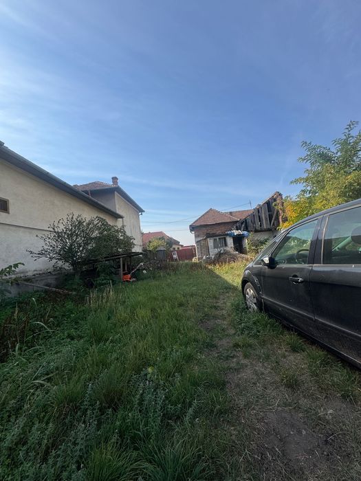 Teren intravilan cu toate utilitățile