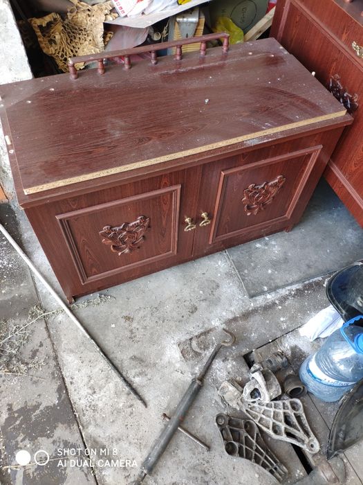 Продам стенку, зальный гарнитур.