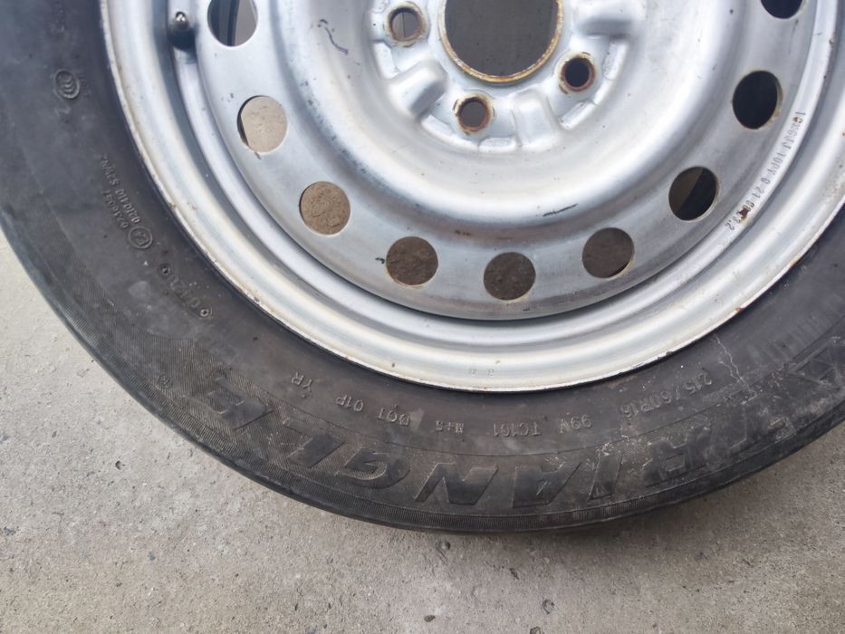 Шина Advantex 215/60 R16 с металлическим диском