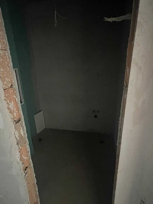 Продава се Едностаен апартамент в Пловдив, Гагарин - 40 кв.м за 1675 €/кв.м - Снимка #2