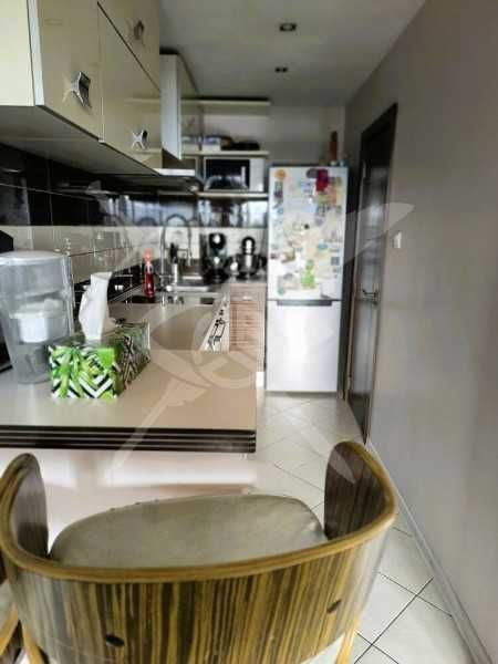 Дава се под наем Тристаен апартамент в Бургас, Лазур - 116 кв.м за 315000 € - Снимка #3