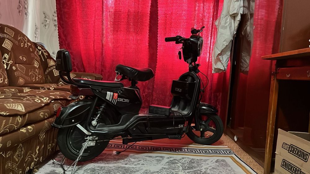 Продам электроскутер