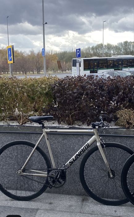 Срочна продам фикс