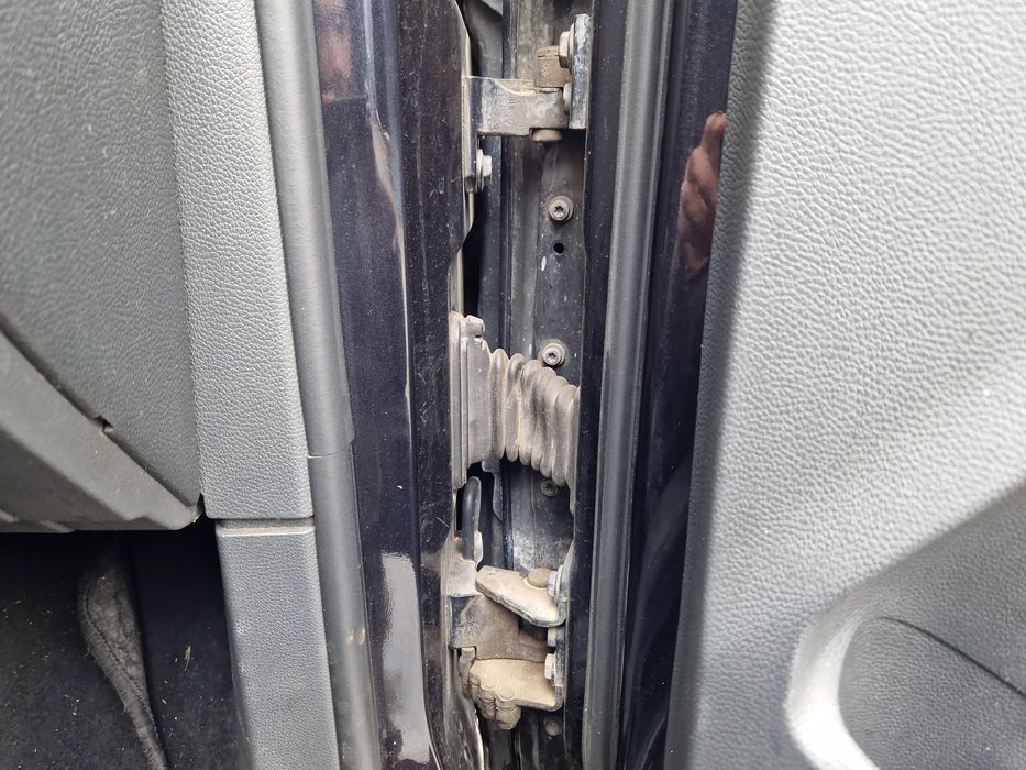 Set balamale usa dreapta fata Volkswagen Jetta 3 (1K2) [Fabr 2005-2010