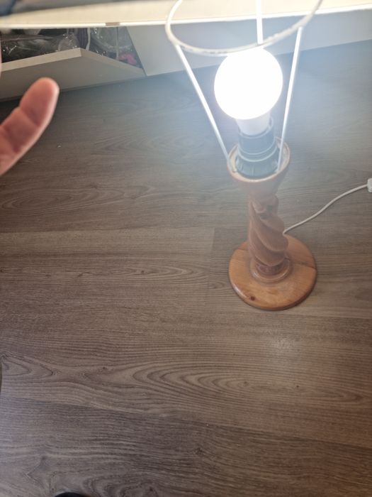 Ретро Дървена Винтидж лампа. 20 евро.