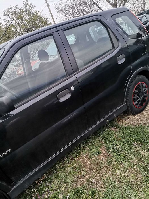 SUZUKI IGNIS 4*4 на части