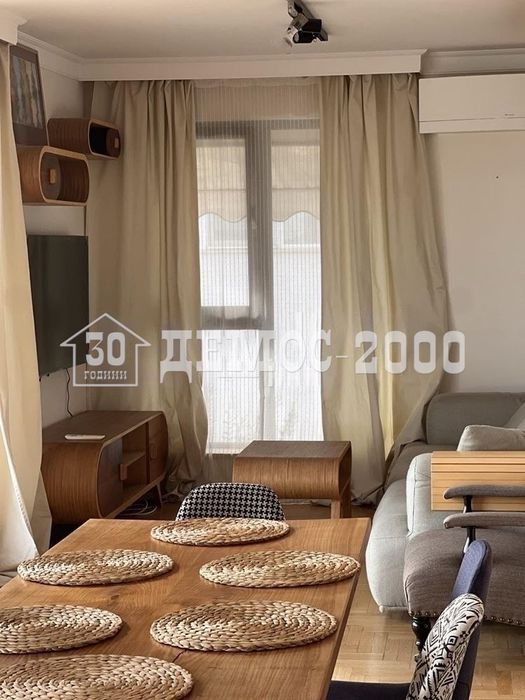 Напълно завършен апартамент в кв.Бриз с ПАРКОМЯСТО