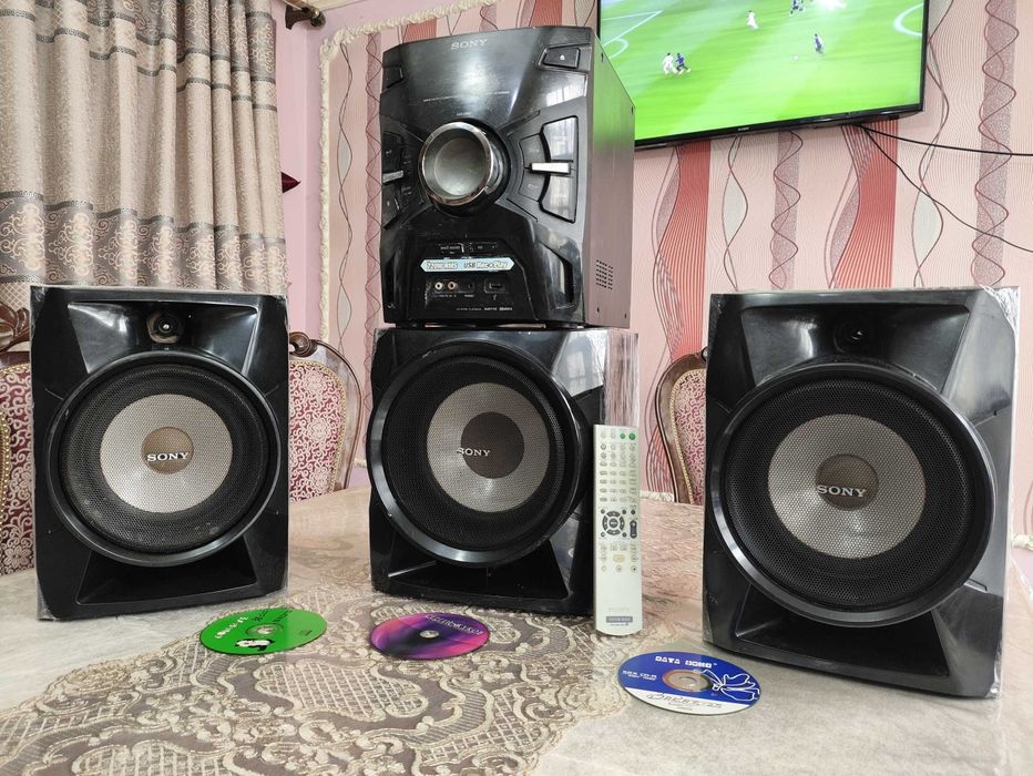 Sony 7900 watt 100% ishlaydi aybi yo‘q usb fleshka dvd radio aux