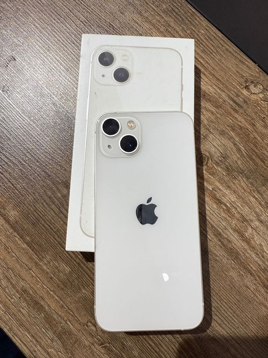 iPhone 13 белого света 128 гб