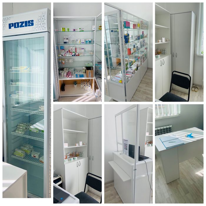 Ветрины холодильник и шкаф стол