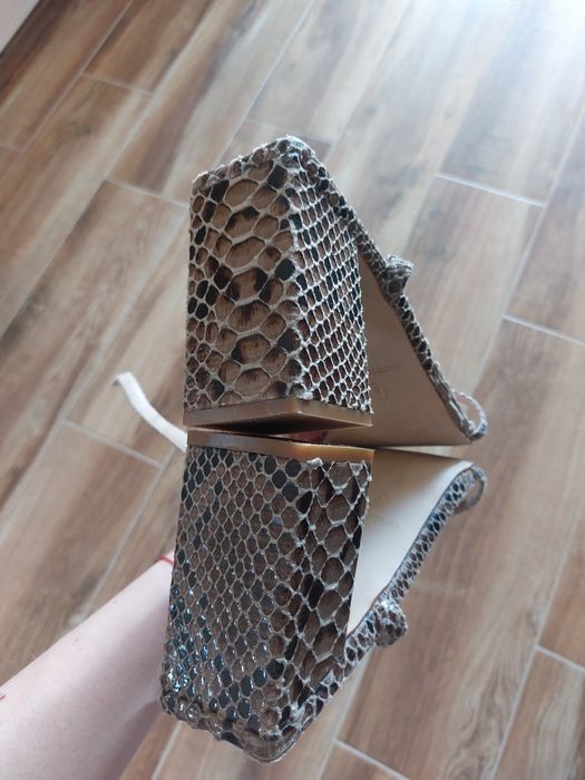 Sandale cu toc, noi, Raid,