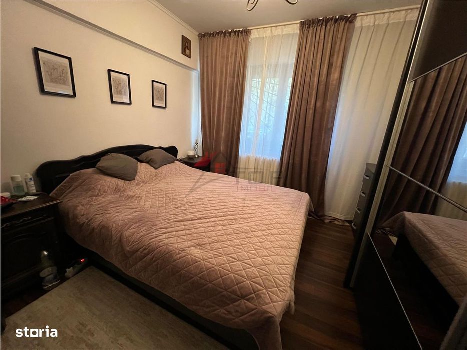Vanzare apartament cu 3 camere - Podu Ros — fotografia 3