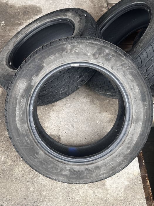 Продам резину Triangle