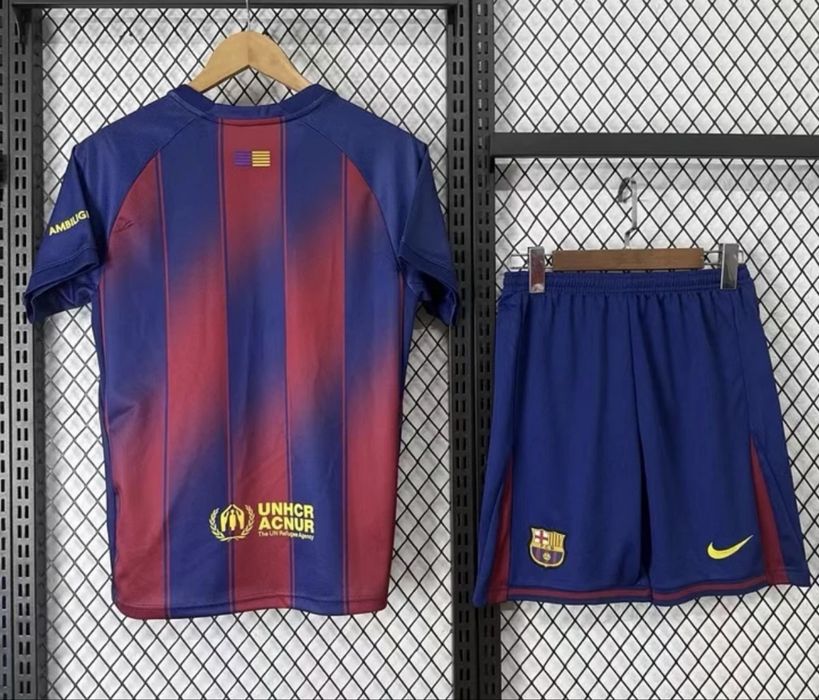 Echipament fotbal copii ( tricou + pantaloni ) , Barcelona