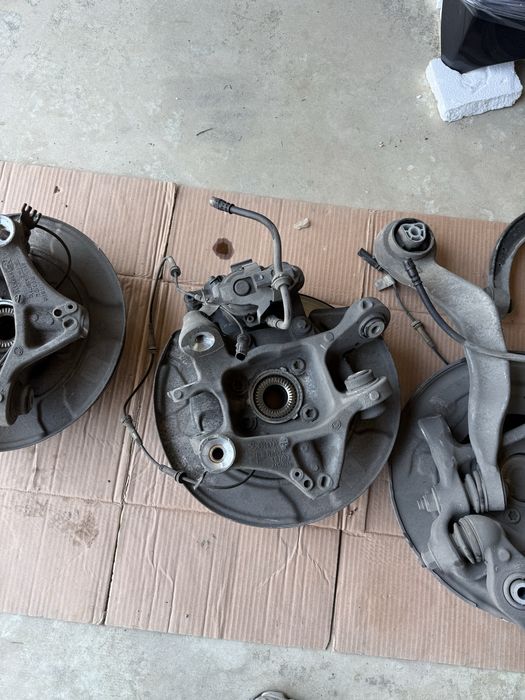 Fuzeta brat etrier stanga dreapta fata spate Bmw seria 5 G30 G31 3.0 diesel