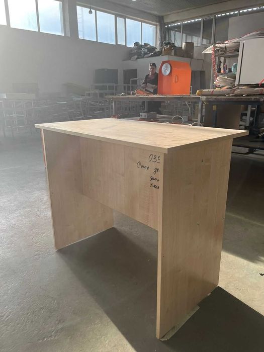 Стол для переговоров (Клён)