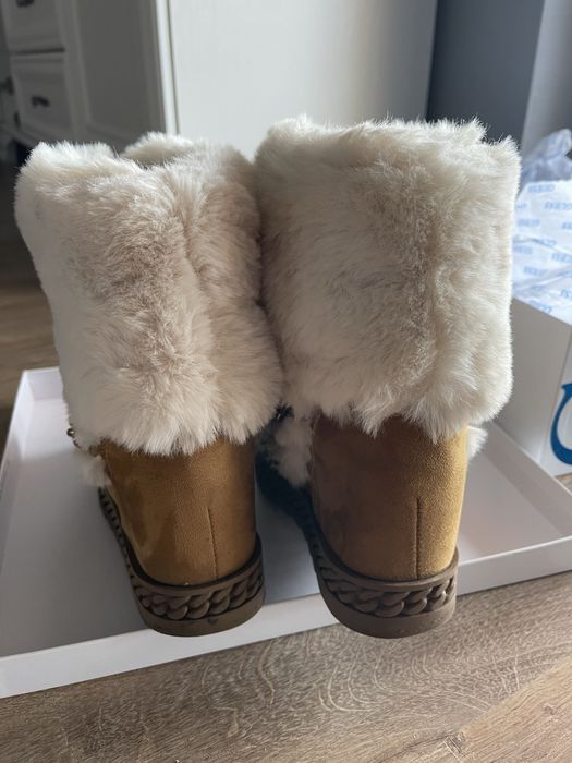 Cizme de iarna Guess