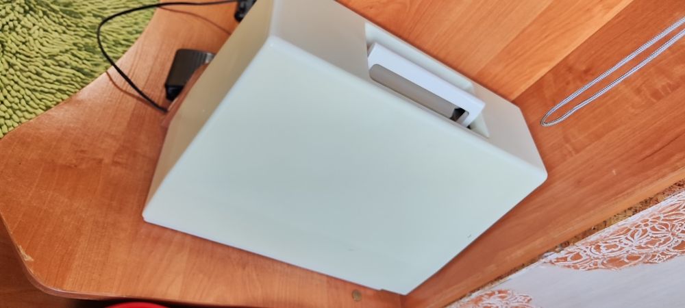 Продам швейную машинку