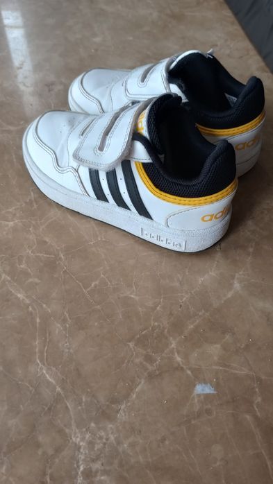 Adidas mărime 27
