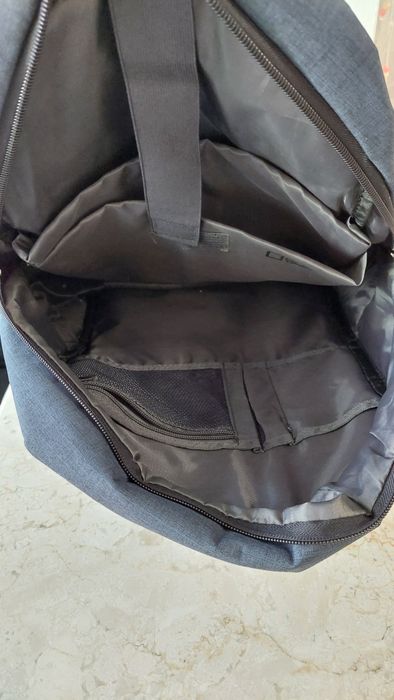 Rucsac business pentru laptop, nou, nefolosit.