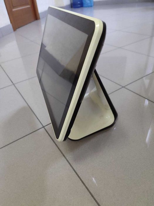 Продается компьютер,  сенсорный POS моноблок