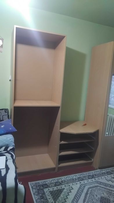 Dulap haine format din 4 corpuri