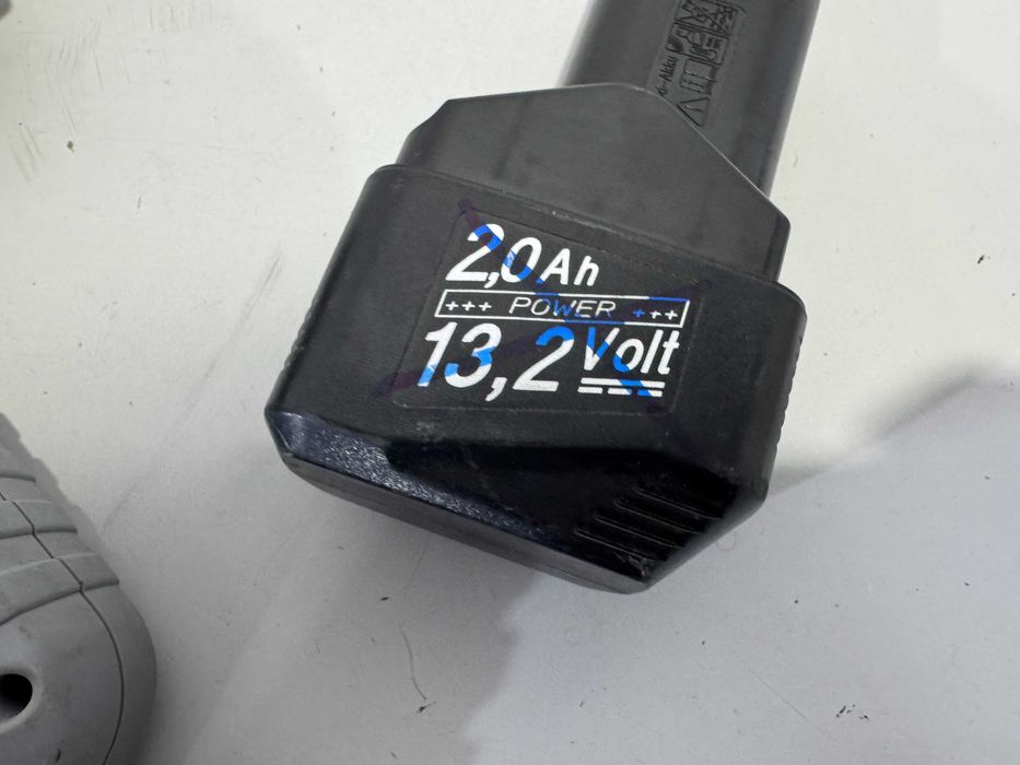 Пистолет за силикон - 13,2 V