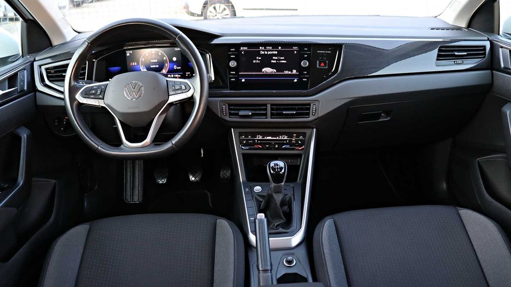 Volkswagen Taigo / 2022 / Camera/Distronic/Lane/Keyless/Incalzire