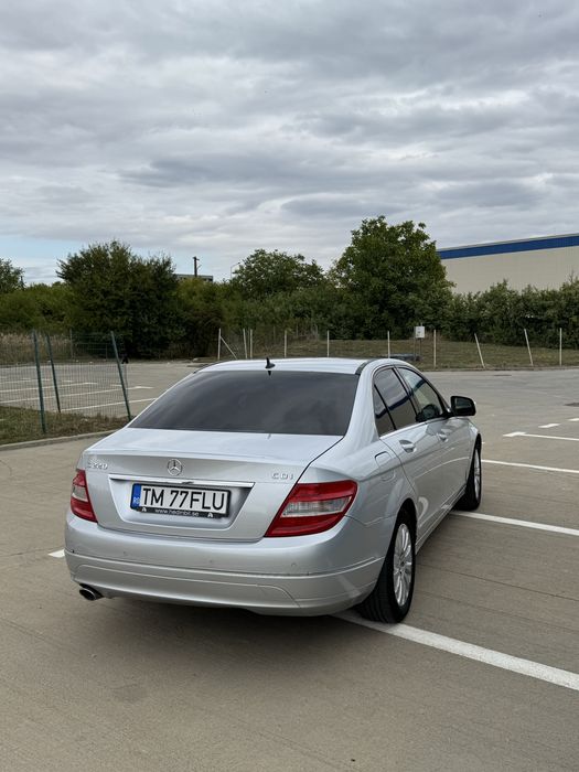 MERCEDES-BENZ C-Class 0 — imagine 4