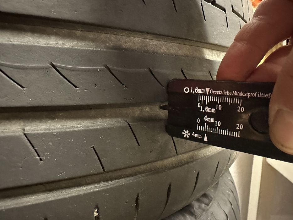 Гуми CONTINENTAL Premium Contact 6 215/60/16 - 200€