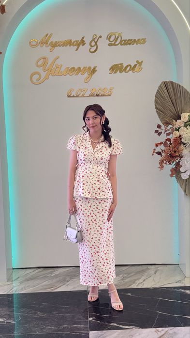 Продам костюм двойку