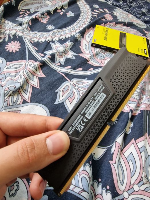 DDR5 32GB, 5200MT/s, CL40. Cu  probleme.
