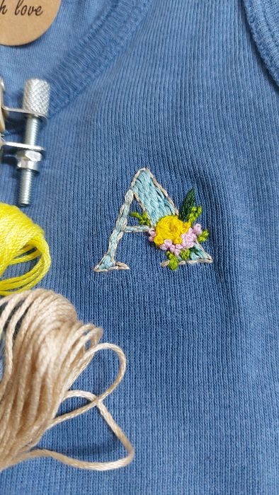 Персонализирани бродерии на име или буква