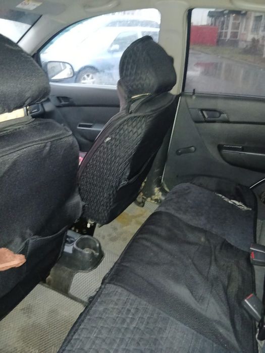 Продам машину шевроле нексия