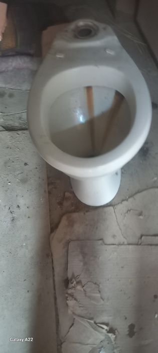 Унитаз без бочка