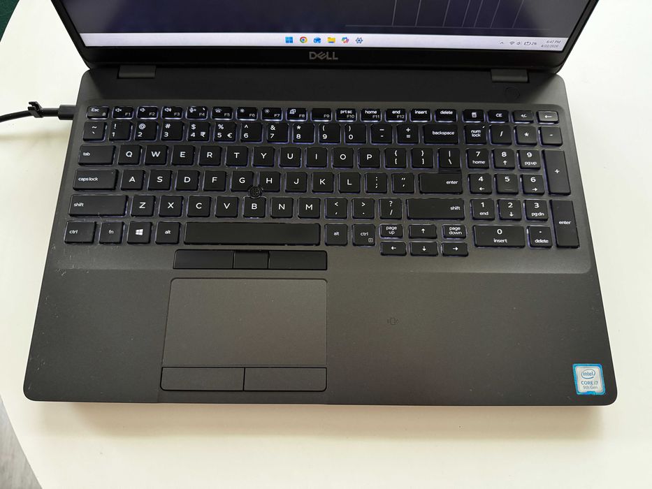 Dell Latitude 5501 – i7 / 16GB RAM / MX150