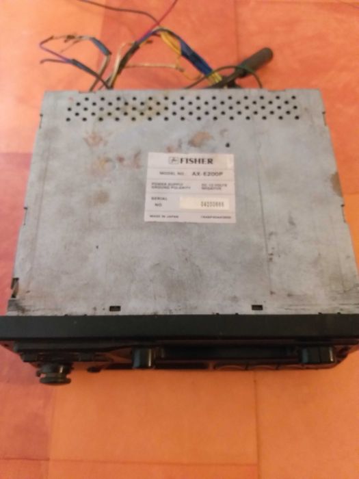 Radiocasetofon auto Fisher model AX-E200P